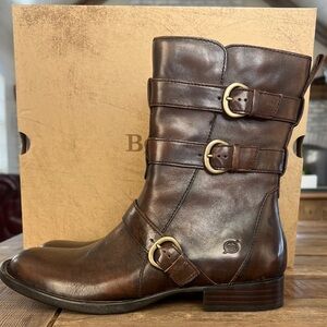 Born “Cincy” Mid-Shaft Women’s Boots Cognac Size 8.5M – New, Never Worn